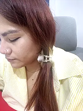 ZUCAAT online show from December 5, 2025, 4:32 am