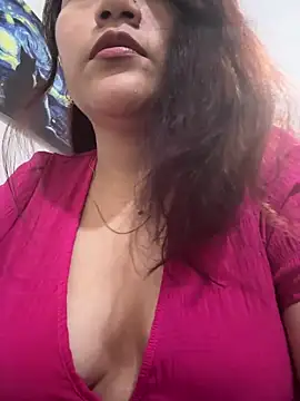 ZUCAAT online show from February 24, 2026, 3:37 am