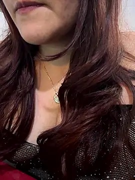 ZUCAAT online show from April 23, 2026, 4:14 am