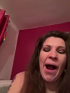 Lwhite1 online show from January 24, 2025, 12:09 am