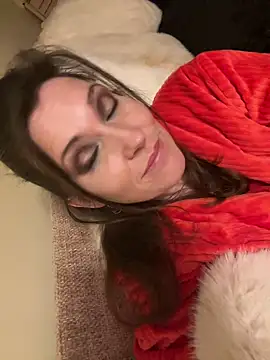 Lwhite1 online show from January 26, 2025, 6:37 pm