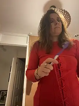 Lwhite1 online show from March 13, 2025, 11:59 pm