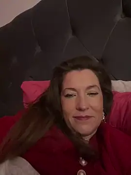 Lwhite1 online show from November 8, 2025, 4:29 pm