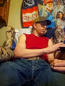 REDHAMMER  online show from March 11, 2025, 12:33 am