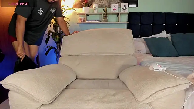 Snapshot of Neganhot_ chatting on February 5, 2026, 11:09 pm Neganhot online show from February 5, 2026, 11:09 pm