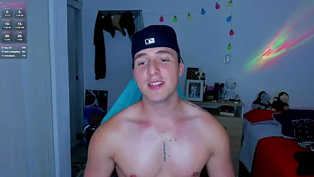 Snapshot of liam_oficial02 chatting on January 14, 2025, 6:13 am liam oficial02 online show from January 14, 2025, 6:13 am