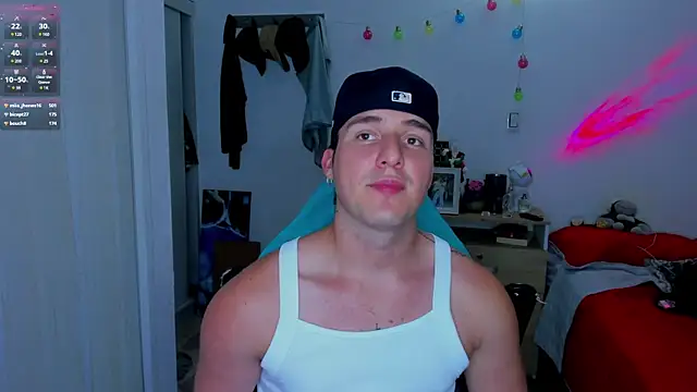 Snapshot of liam_oficial02 chatting on January 18, 2025, 6:13 am liam oficial02 online show from January 18, 2025, 6:13 am