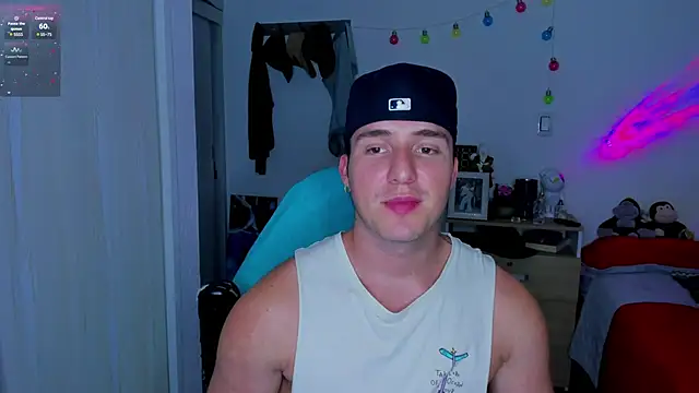 Snapshot of liam_oficial02 chatting on January 19, 2025, 6:20 am liam oficial02 online show from January 19, 2025, 6:20 am