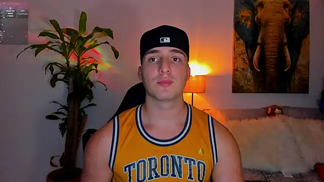 Snapshot of liam_oficial02 chatting on February 28, 2025, 4:21 am liam oficial02 online show from February 28, 2025, 4:21 am