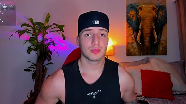 Snapshot of liam_oficial02 chatting on March 22, 2025, 6:11 am liam oficial02 online show from March 22, 2025, 6:11 am