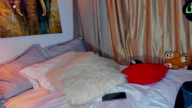 Snapshot of liam_oficial02 chatting on October 12, 2025, 3:16 am liam oficial02 online show from October 12, 2025, 3:16 am