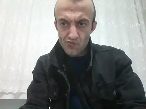 Snapshot of Aktorihann chatting on October 14, 2025, 11:27 pm Aktorihann online show from October 14, 2025, 11:27 pm