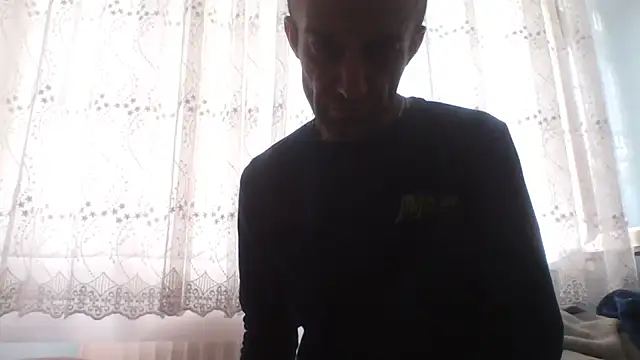 Snapshot of Aktorihann chatting on October 17, 2025, 12:30 pm Aktorihann online show from October 17, 2025, 12:30 pm