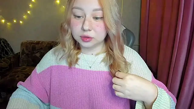 Milafoxxxy online show from October 7, 2025, 8:50 pm