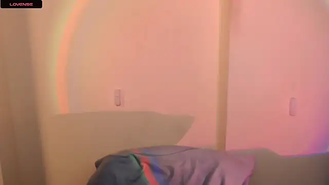 AmandaSell online show from November 10, 2025, 9:08 am