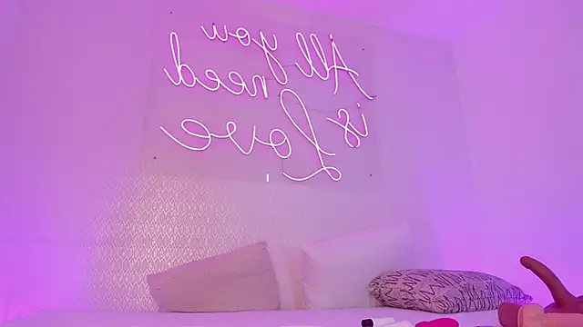 pamelaa vega online show from March 19, 2025, 7:40 am