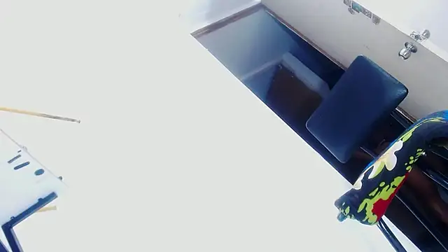 taniabigxx online show from February 6, 2026, 7:56 am