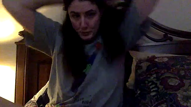 JJlikestoplay online show from March 14, 2025, 8:32 am