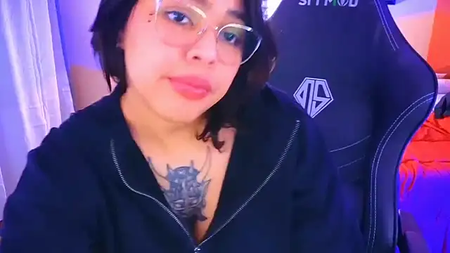 miacanela xo online show from January 11, 2025, 7:49 am