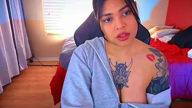 miacanela xo online show from January 12, 2025, 1:11 am