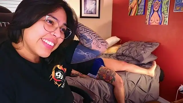 miacanela xo online show from January 20, 2025, 7:36 am