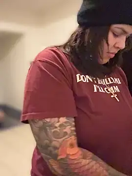 miacanela xo online show from November 30, 2025, 2:48 am