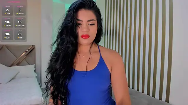 NicoleSanz  online show from January 16, 2025, 11:37 am