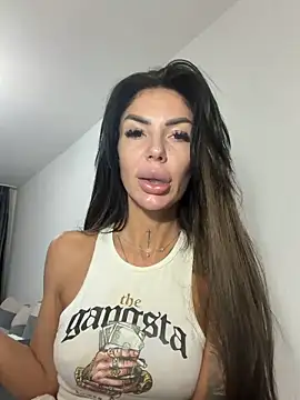 RaquelleVon online show from March 30, 2026, 4:35 am