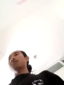 baksreng online show from November 12, 2025, 7:42 am