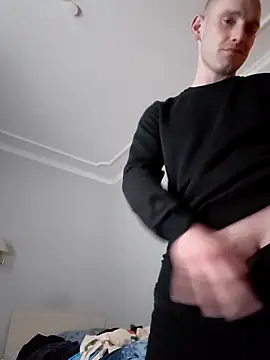 Snapshot of Bartzrl chatting on September 15, 2025, 1:22 pm Bartzrl online show from September 15, 2025, 1:22 pm