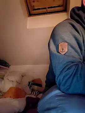 Snapshot of Bartzrl chatting on November 11, 2025, 1:38 am Bartzrl online show from November 11, 2025, 1:38 am