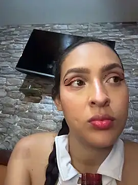 twohornys online show from October 18, 2025, 10:43 pm