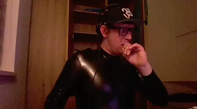 Bigthroaterboy online show from February 2, 2025, 5:59 pm