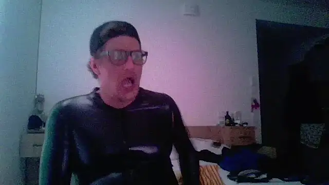 Bigthroaterboy online show from March 21, 2026, 4:39 am