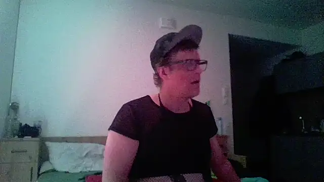 Bigthroaterboy online show from April 21, 2026, 2:15 am