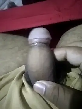 Snapshot of Small_dick____ chatting on November 16, 2025, 5:29 pm Small dick online show from November 16, 2025, 5:29 pm