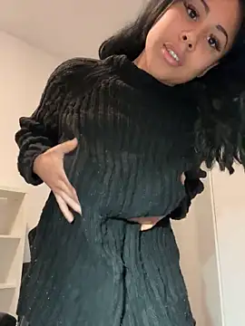 Snapshot of HaileyDiana chatting on February 11, 2026, 3:17 pm HaileyDiana online show from February 11, 2026, 3:17 pm