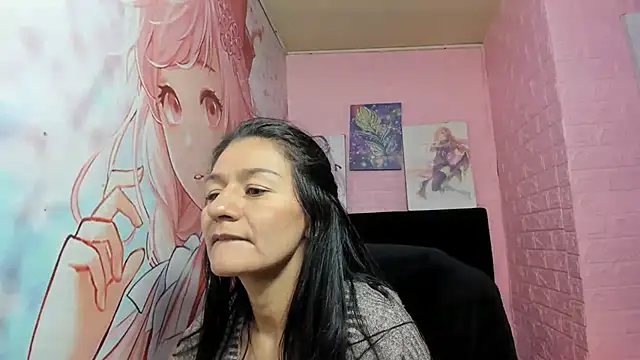 AllysonMilf69 online show from January 13, 2025, 1:49 pm