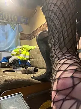 Snapshot of WilldoPita chatting on February 5, 2025, 3:42 pm WilldoPita online show from February 5, 2025, 3:42 pm