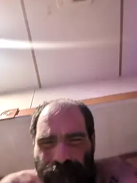 Snapshot of WilldoPita chatting on October 27, 2025, 7:12 am WilldoPita online show from October 27, 2025, 7:12 am