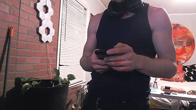 Snapshot of trash4cash chatting on January 29, 2025, 2:19 am trash4cash online show from January 29, 2025, 2:19 am