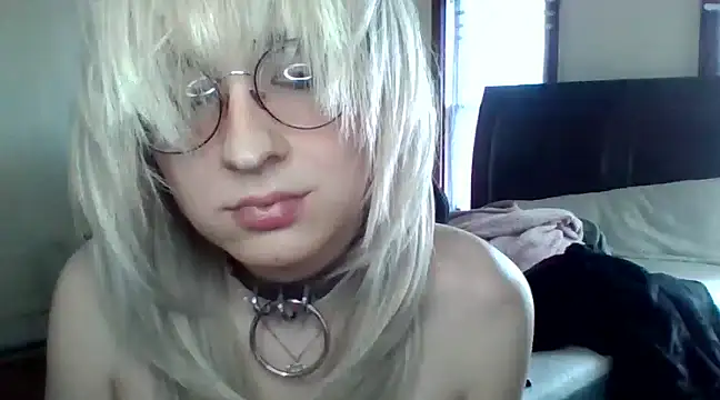 Snapshot of YandereDemon chatting on December 27, 2024, 7:24 pm YandereDemon online show from December 27, 2024, 7:24 pm