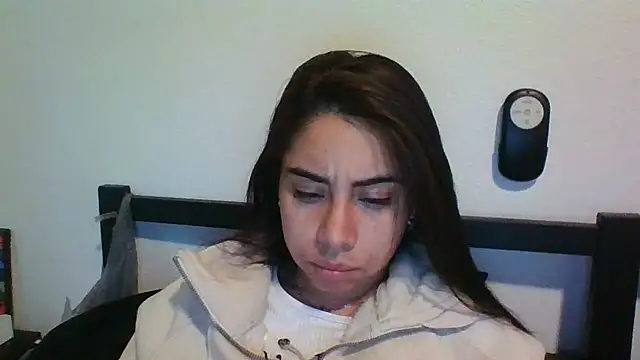 catrinasexy19 online show from February 22, 2025, 7:03 pm