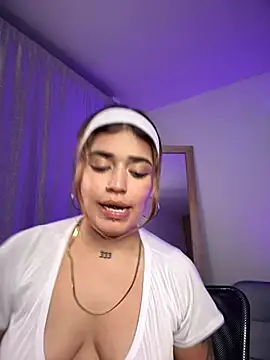 JoselinFlower  online show from March 2, 2025, 2:19 am