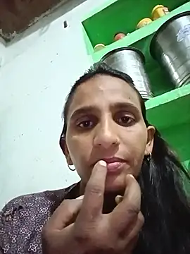 Snapshot of Baby__Shreya chatting on July 8, 2026, 9:41 pm Baby Shreya online show from July 8, 2026, 9:41 pm