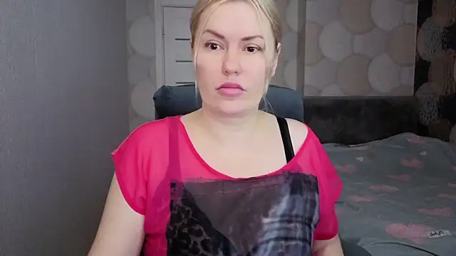 Snapshot of natusik chatting on June 14, 2026, 10:23 pm natusik online show from June 14, 2026, 10:23 pm