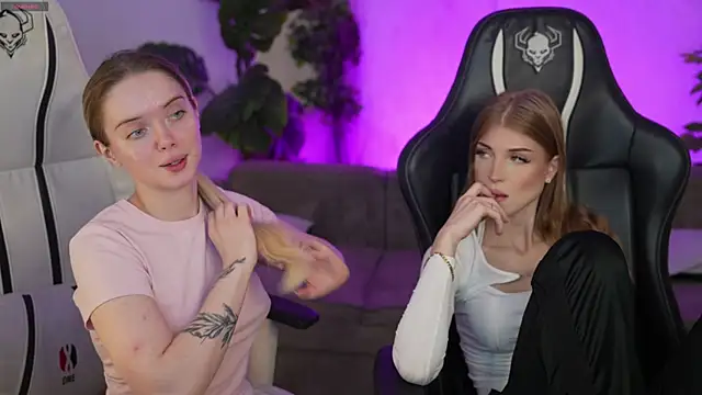 Cassy-Celestial  online show from October 2, 2025, 7:15 am