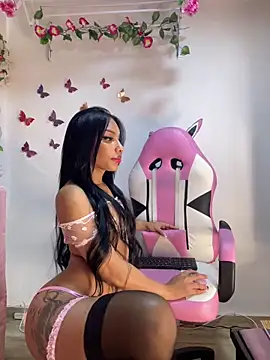 amaranta1411- online show from September 27, 2025, 3:39 pm