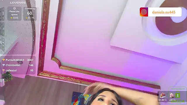 milan delrey online show from December 14, 2024, 10:07 pm