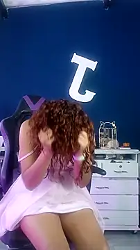 aurora rodriguez online show from December 15, 2024, 2:48 pm